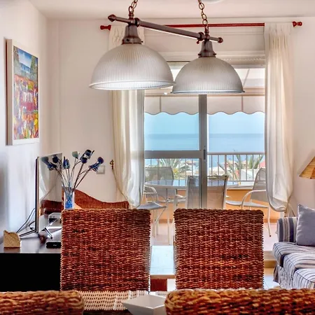 Appartement Seaside In + Pool